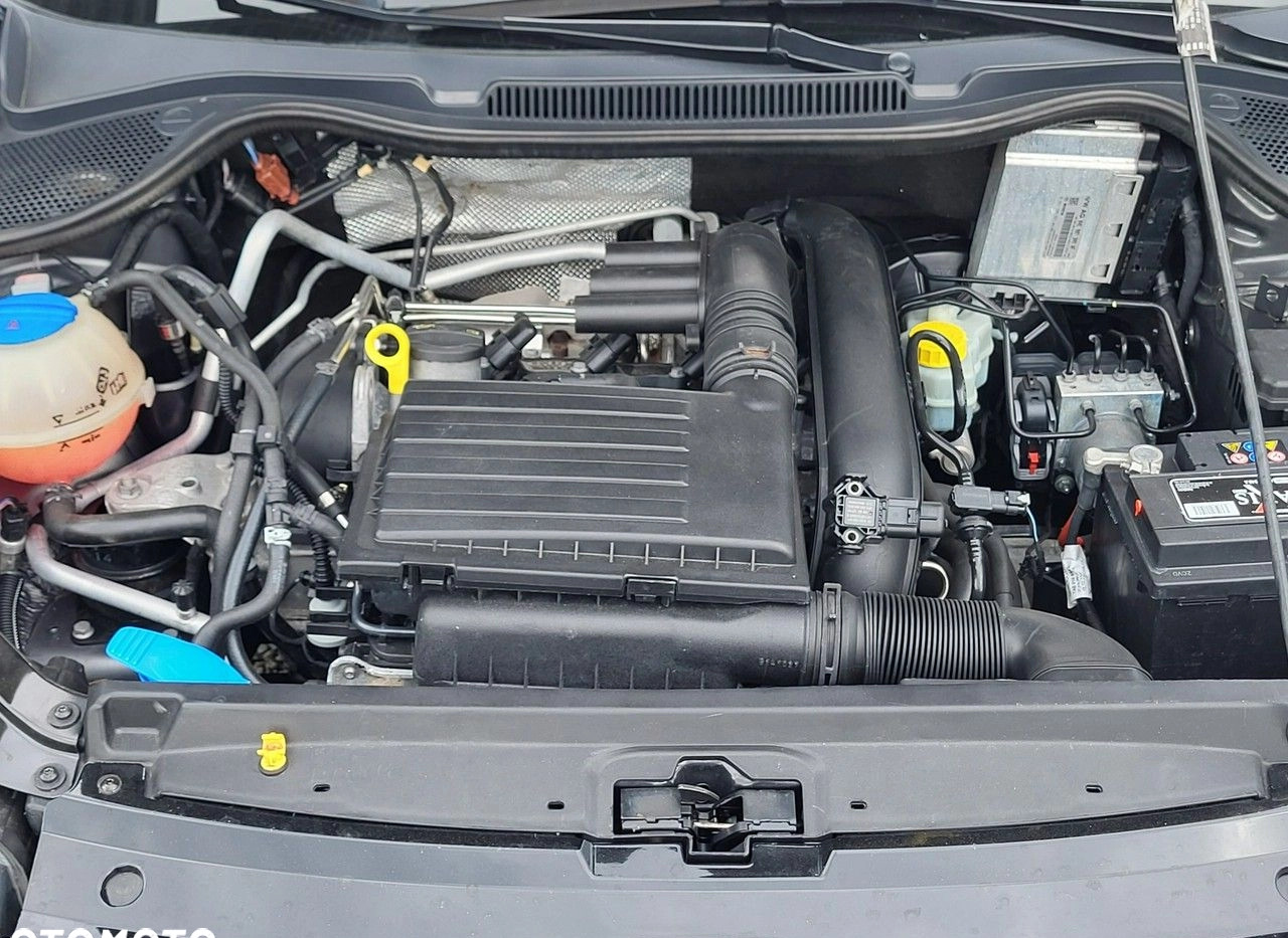 Volkswagen Polo cena 41700 przebieg: 107668, rok produkcji 2015 z Sopot małe 781